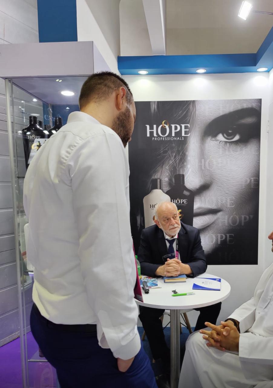 مشاركة ألفا للصناعات الكيماوية في بيوتي وورلد دبي 2023